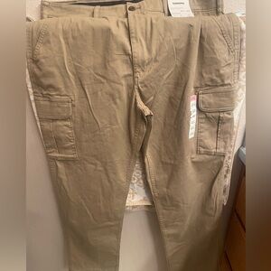 Men’s Sonoma Khaki Cargo Pants ✨ NWT ✨ Flexware Straight Leg ✨Size 40x32